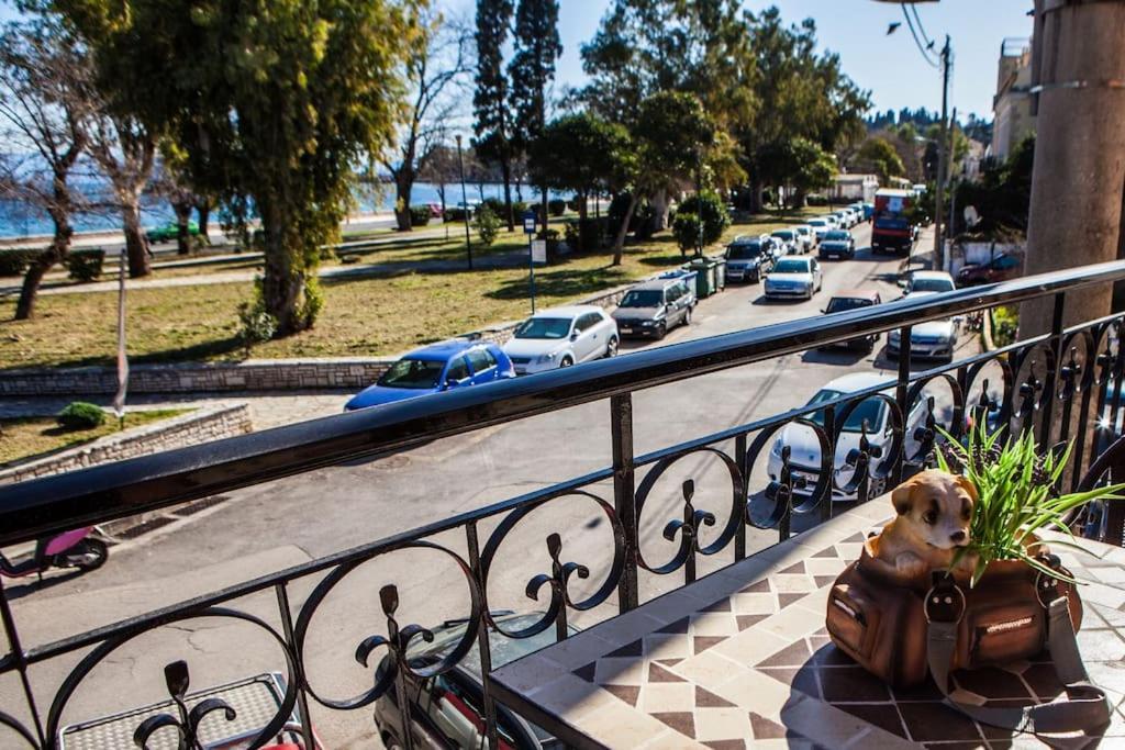 City Center, Sea View Apartment, Amelia! Anemomylos Exterior foto