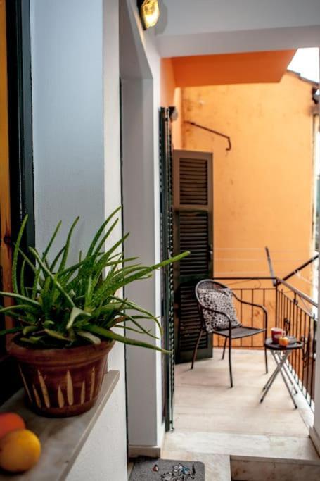 City Center, Sea View Apartment, Amelia! Anemomylos Exterior foto